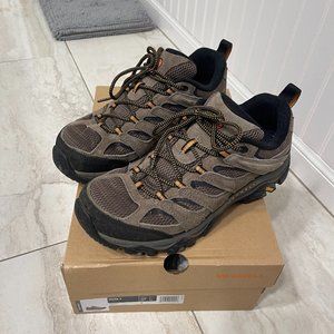 Merrell Moab 3 trail shoes, walnut size 9.5